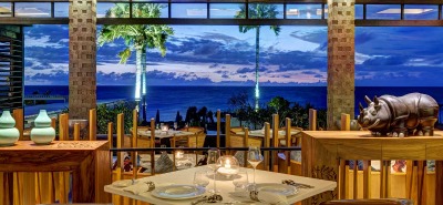 mozaic beach club bali romantic restaurant