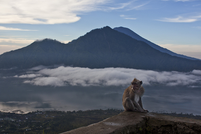 Gunung Agung from Mount Batur | © Martin Garrido/Flickr